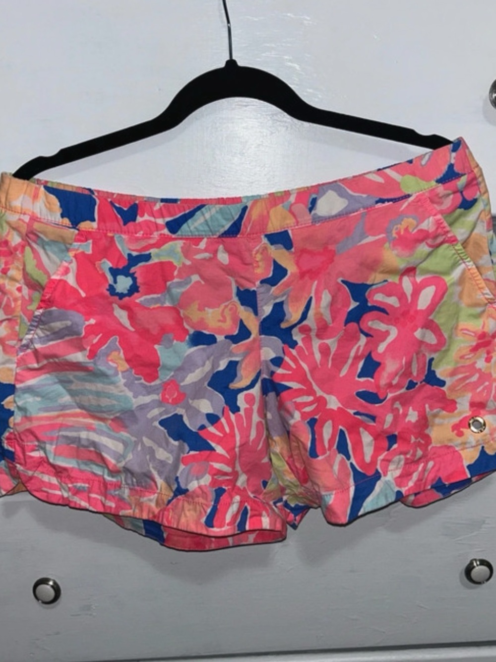 Women's Lilly Pulitzer Neon Floral Print Casual Shorts Size M
